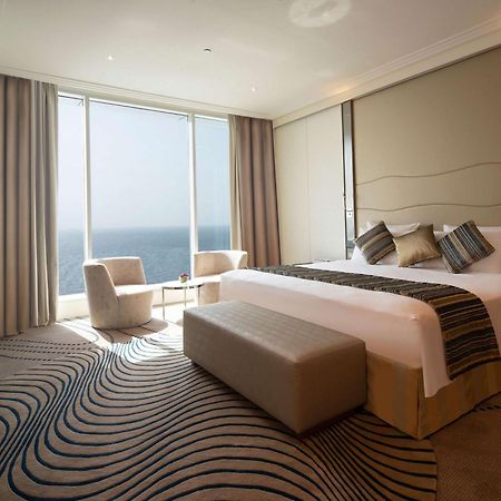 Novotel Jazan Exterior foto A bedroom at the hotel