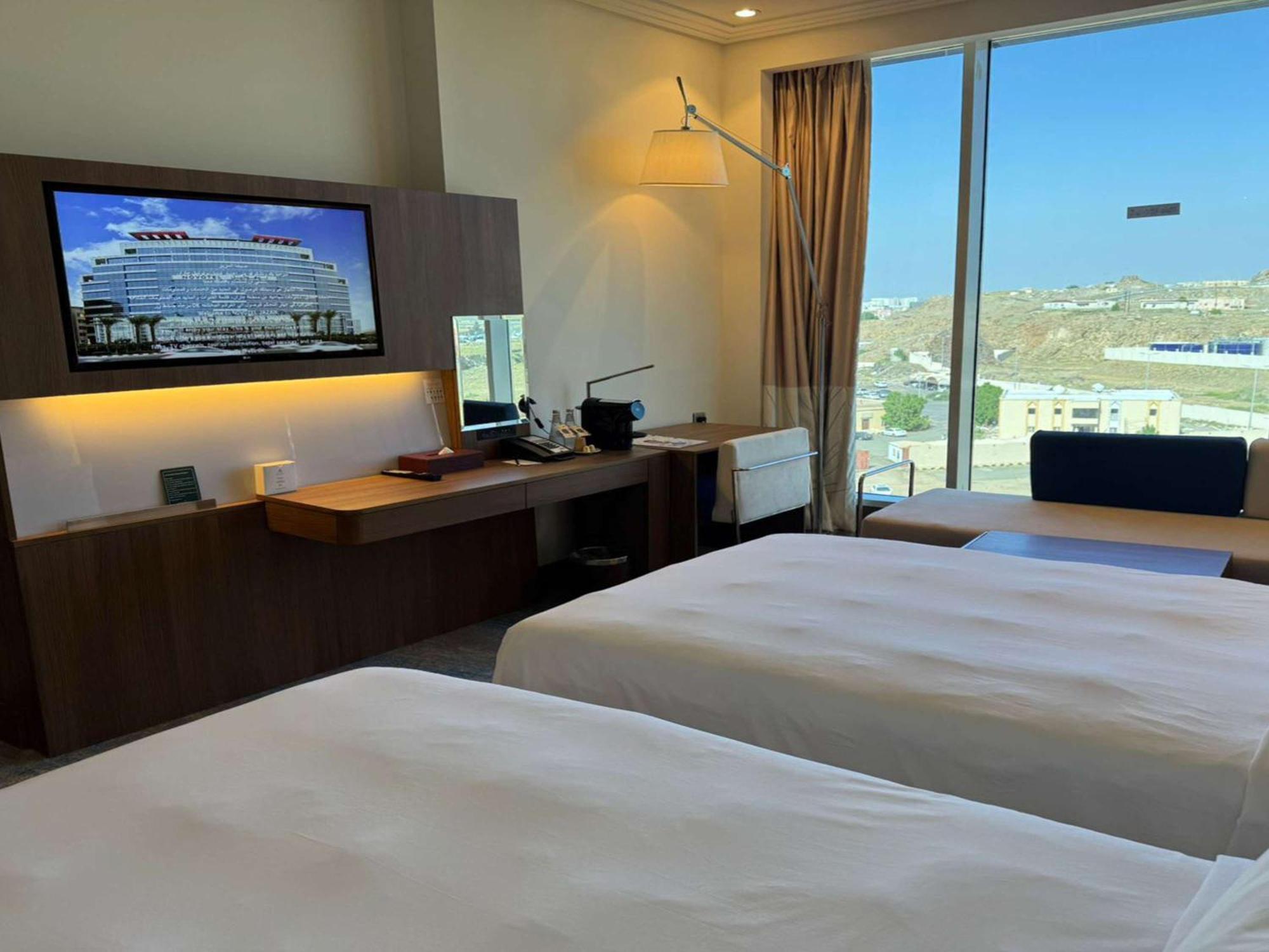 Novotel Jazan Exterior foto A room at the hotel