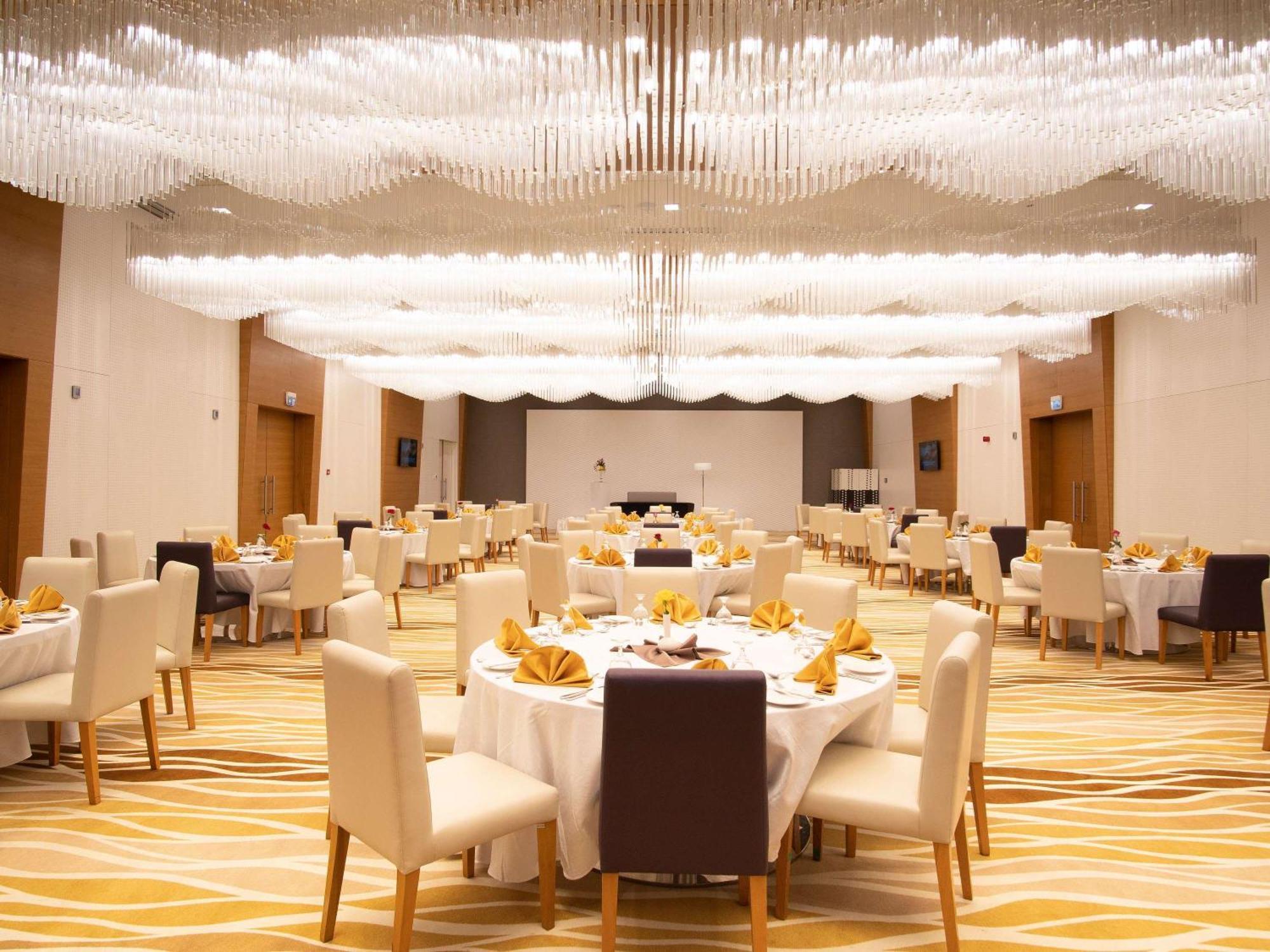 Novotel Jazan Exterior foto The ballroom